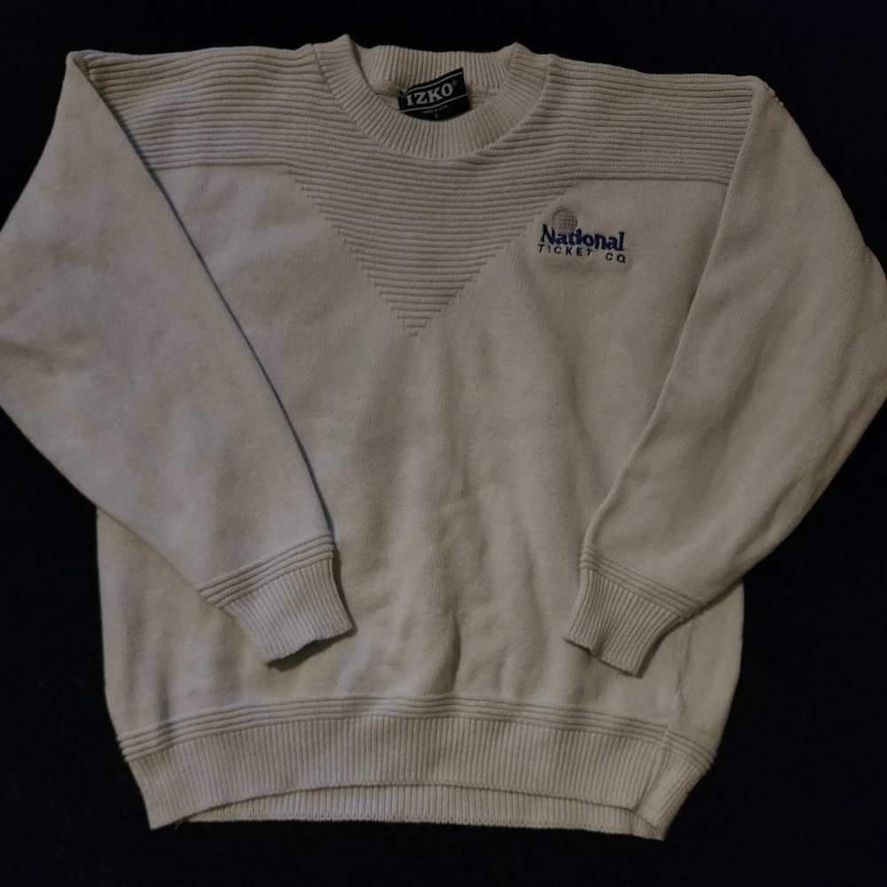 Izko Heavy Knit Sweater with Logo